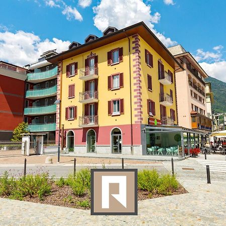 Apartamento Residenza Il Castello Sondrio Exterior foto