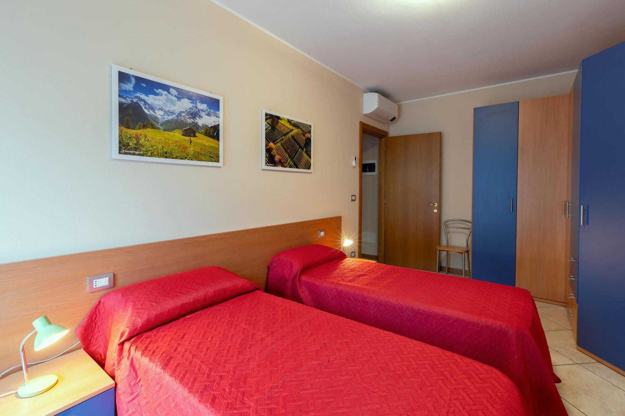 Apartamento Residenza Il Castello Sondrio Habitación foto