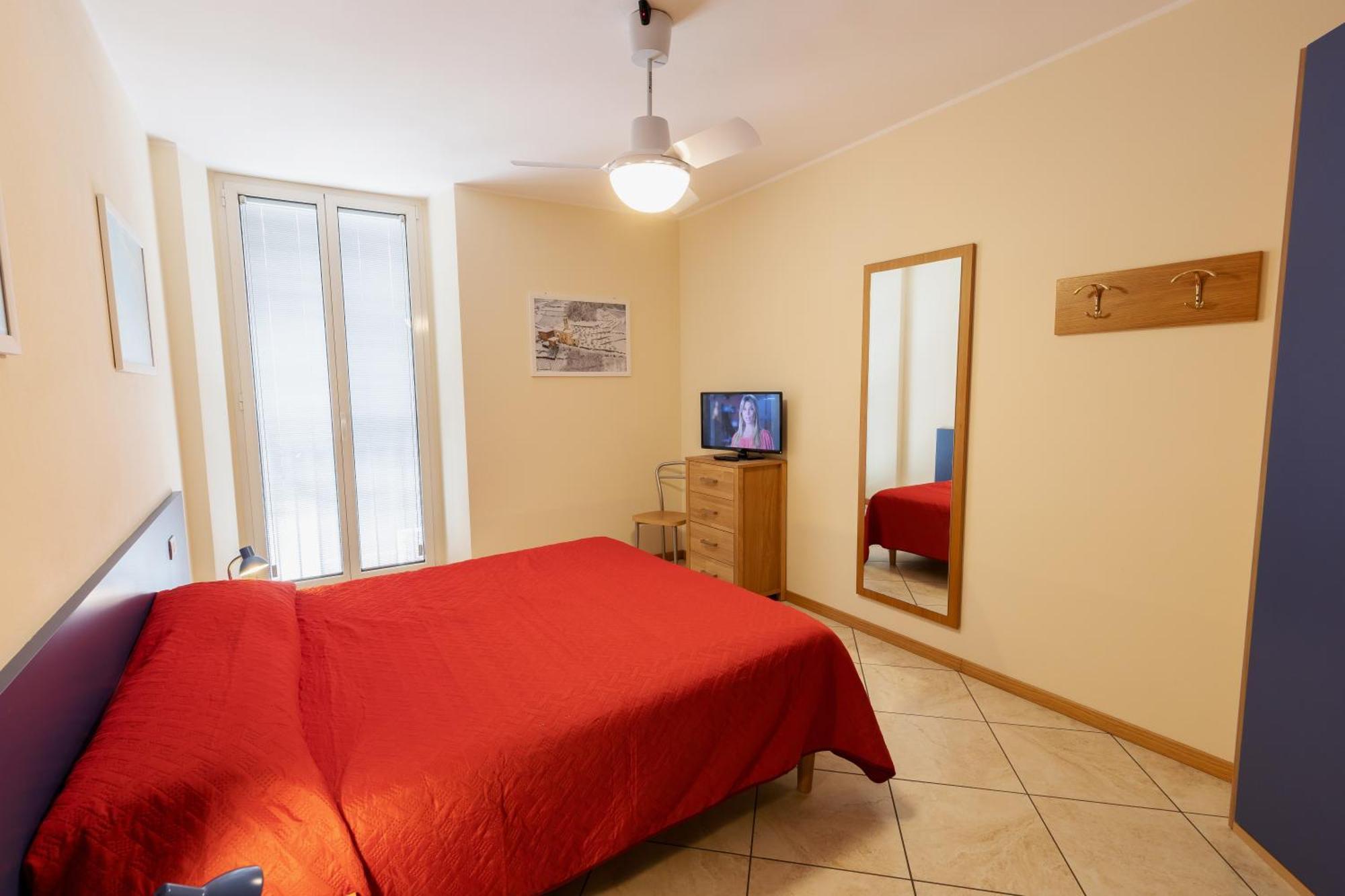 Apartamento Residenza Il Castello Sondrio Habitación foto