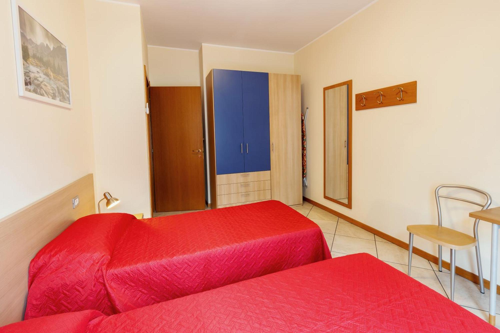 Apartamento Residenza Il Castello Sondrio Habitación foto
